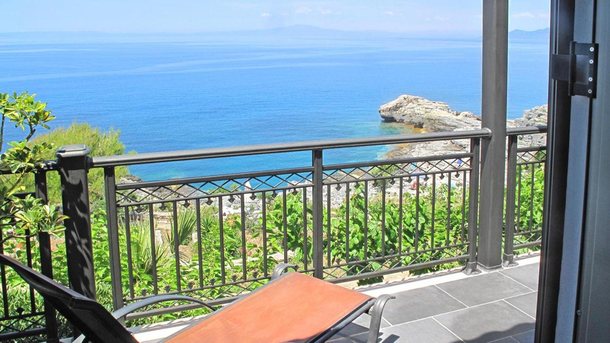 Mani Apartments Agios Nikolaos  Bagian luar foto